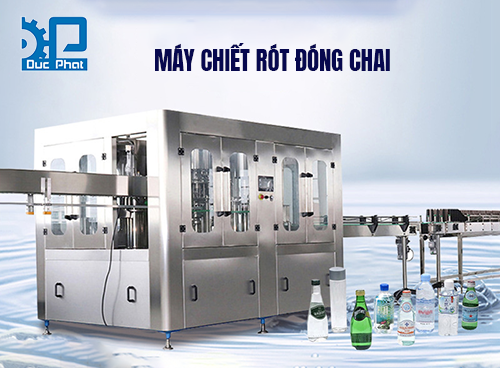 Máy chiết rót đóng chai tại công ty Đức Phát có thể sử dụng được đa dạng chất liệu, nguyên liệu bên trong