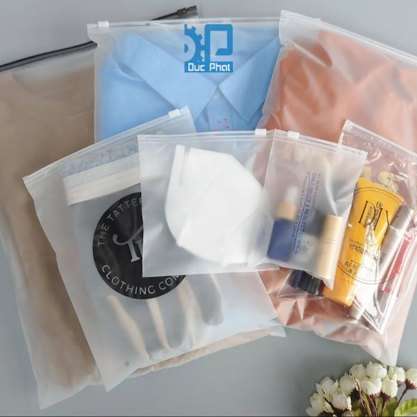 Mẫu túi zipper khóa vuốt mép